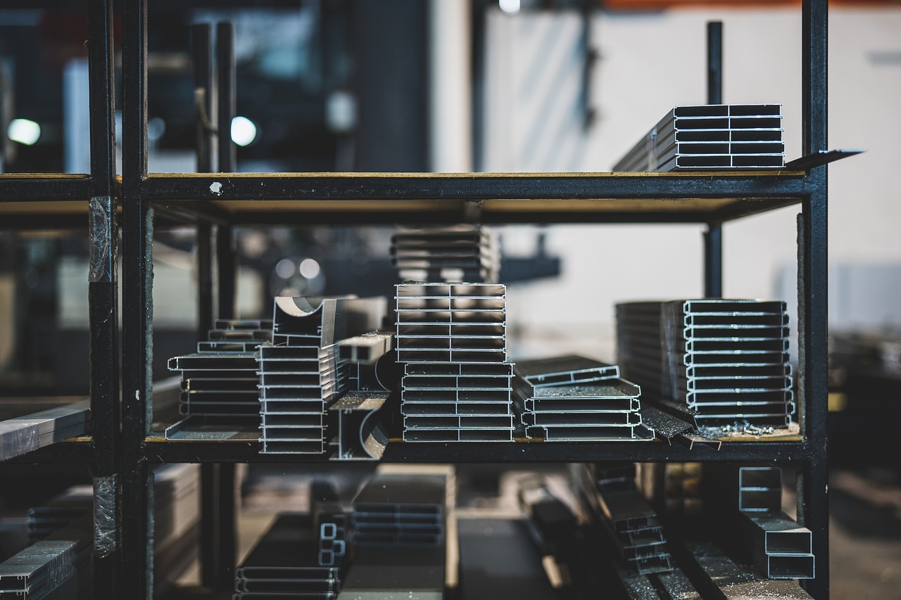 découvrez les dernières innovations en menuiserie aluminium, alliant esthétique moderne et performance optimisée. explorez des solutions durables et élégantes pour vos projets architecturaux.