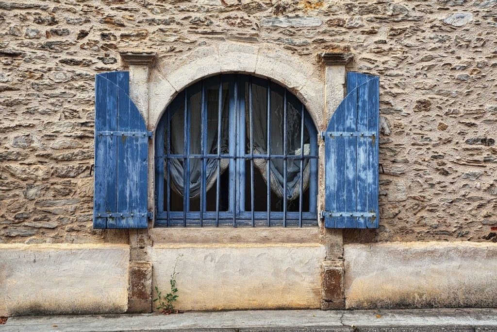 découvrez le système d'exploitation windows : une interface conviviale, des performances optimisées et une multitude d'applications pour répondre à tous vos besoins informatiques.