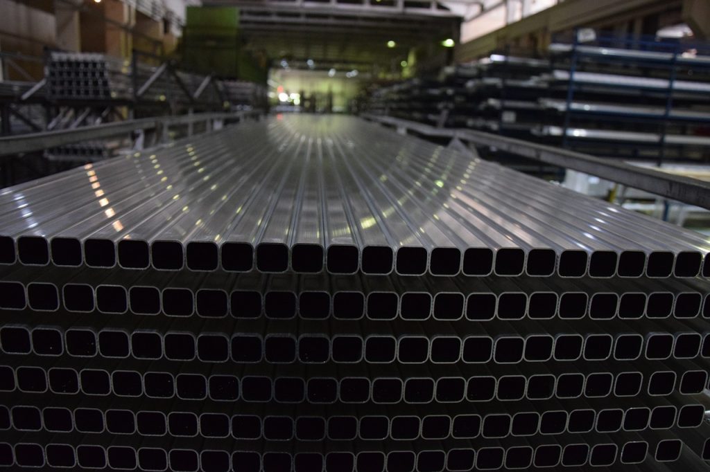 remplacez vos fenêtres en aluminium pour améliorer l'esthétique et l'efficacité énergétique de votre maison. découvrez nos solutions de remplacement durables et modernes qui offrent une excellente isolation thermique et phonique.